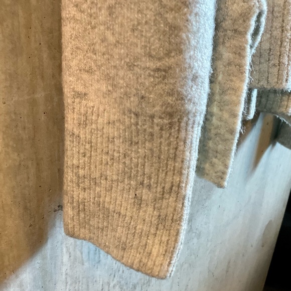 French Connection Cream Turtleneck - Picture 7 of 9